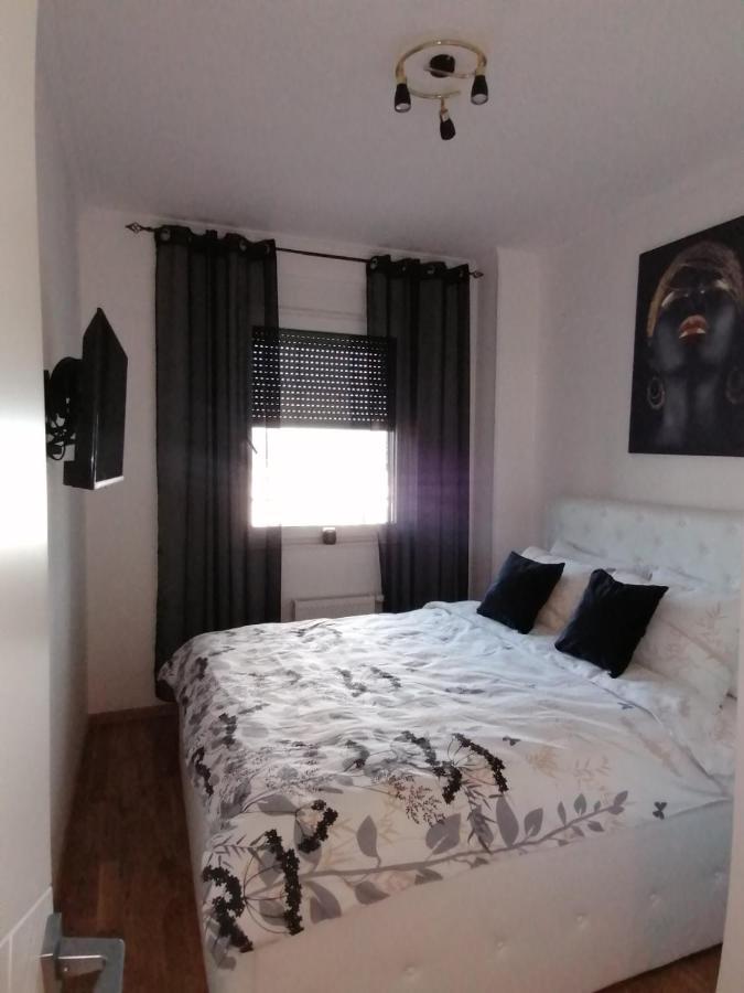 Apartman Anamarija Lejlighed Banja Luka Eksteriør billede